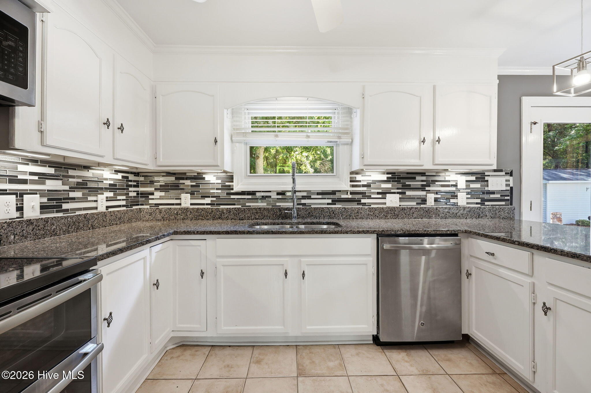 4393 Frog Level Road Winterville, NC 28590 - Photo 22 of 55