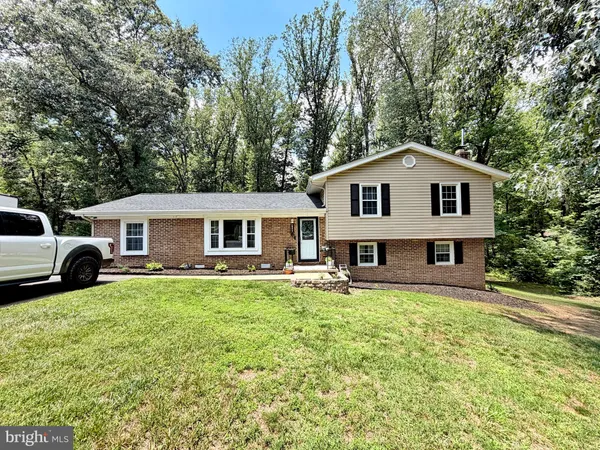 $479,900 | 10372 Andrea Lane, La Plata, MD 20646