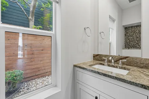 $925,000 | 1307 Clifford Avenue, Austin, TX 78702