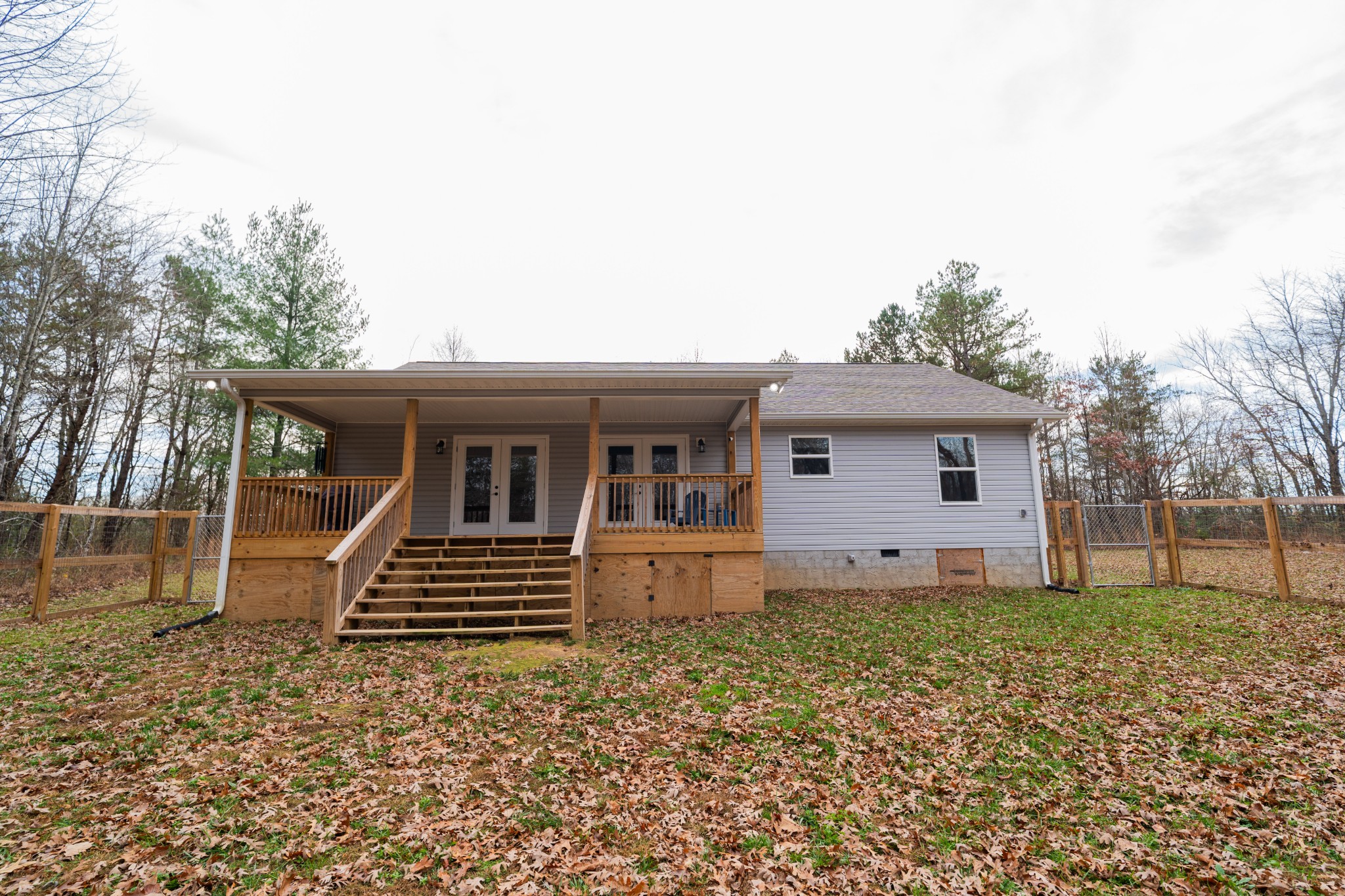 1561 Bicknell Road Clarkrange, TN 38553 - Photo 40 of 44 front view of a house with a yard