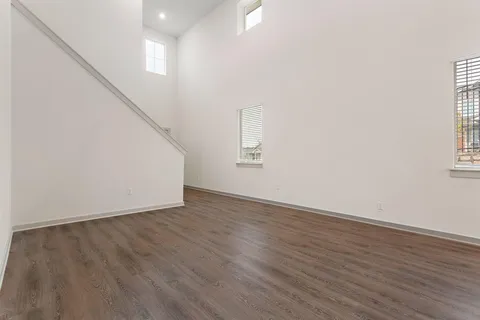 $2,000 | 101 Merrick Road, Georgetown, TX 78628