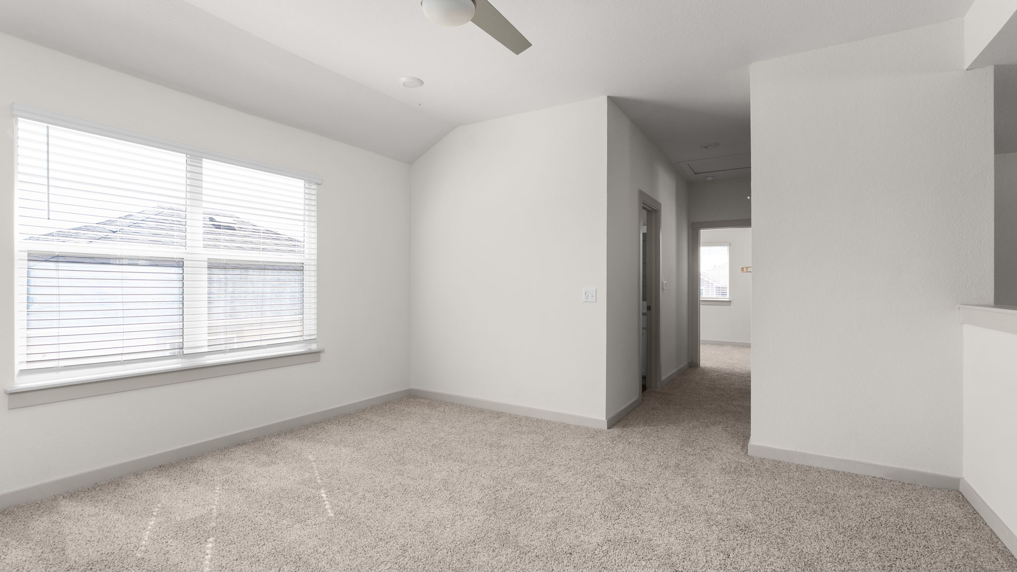 101 Merrick Road Georgetown, TX 78628 - Photo 27 of 38 Upstairs second living room/office area