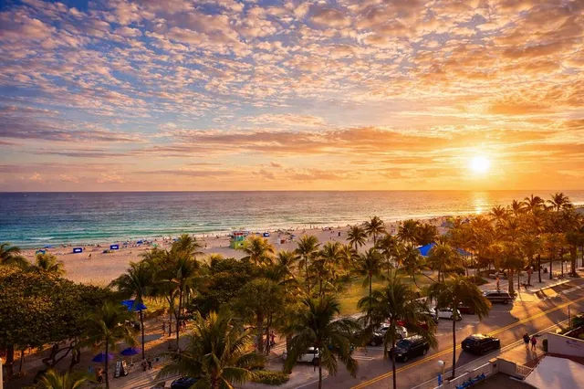 a picture of city view