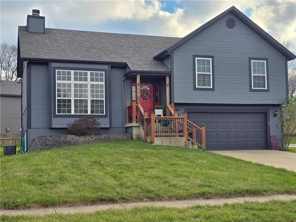 $350,000 | 20855 West 227th Street, Spring Hill, KS 66083