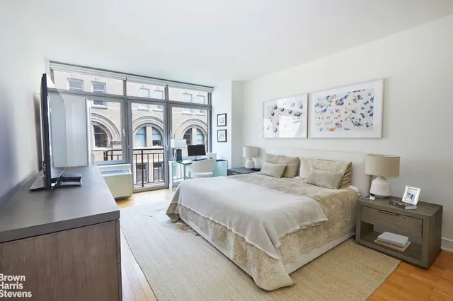 $3,300,000 | 99 Jane Street, Unit 6J | West Village