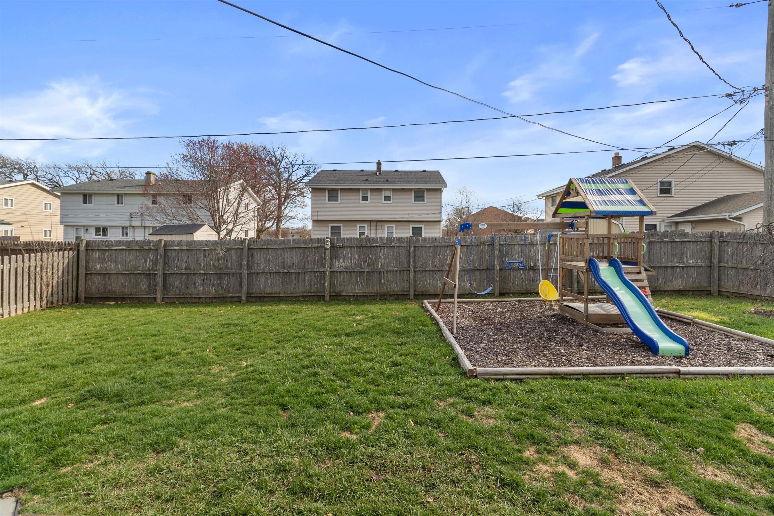 5315 66th Place Kenosha, WI 53142 - Photo 22 of 48 Bayard with playset included