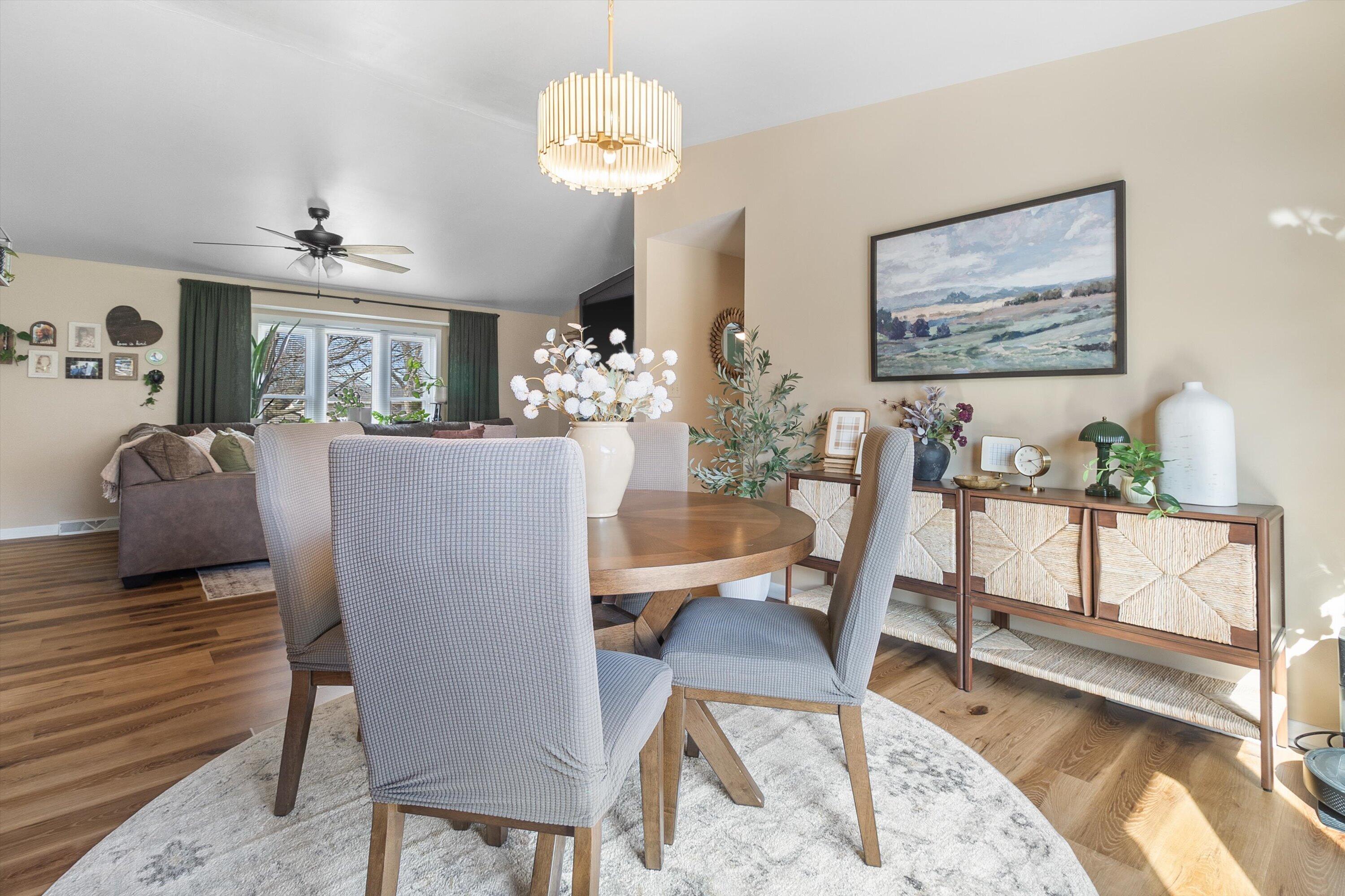 5315 66th Place Kenosha, WI 53142 - Photo 27 of 48 Dining area to Living Room