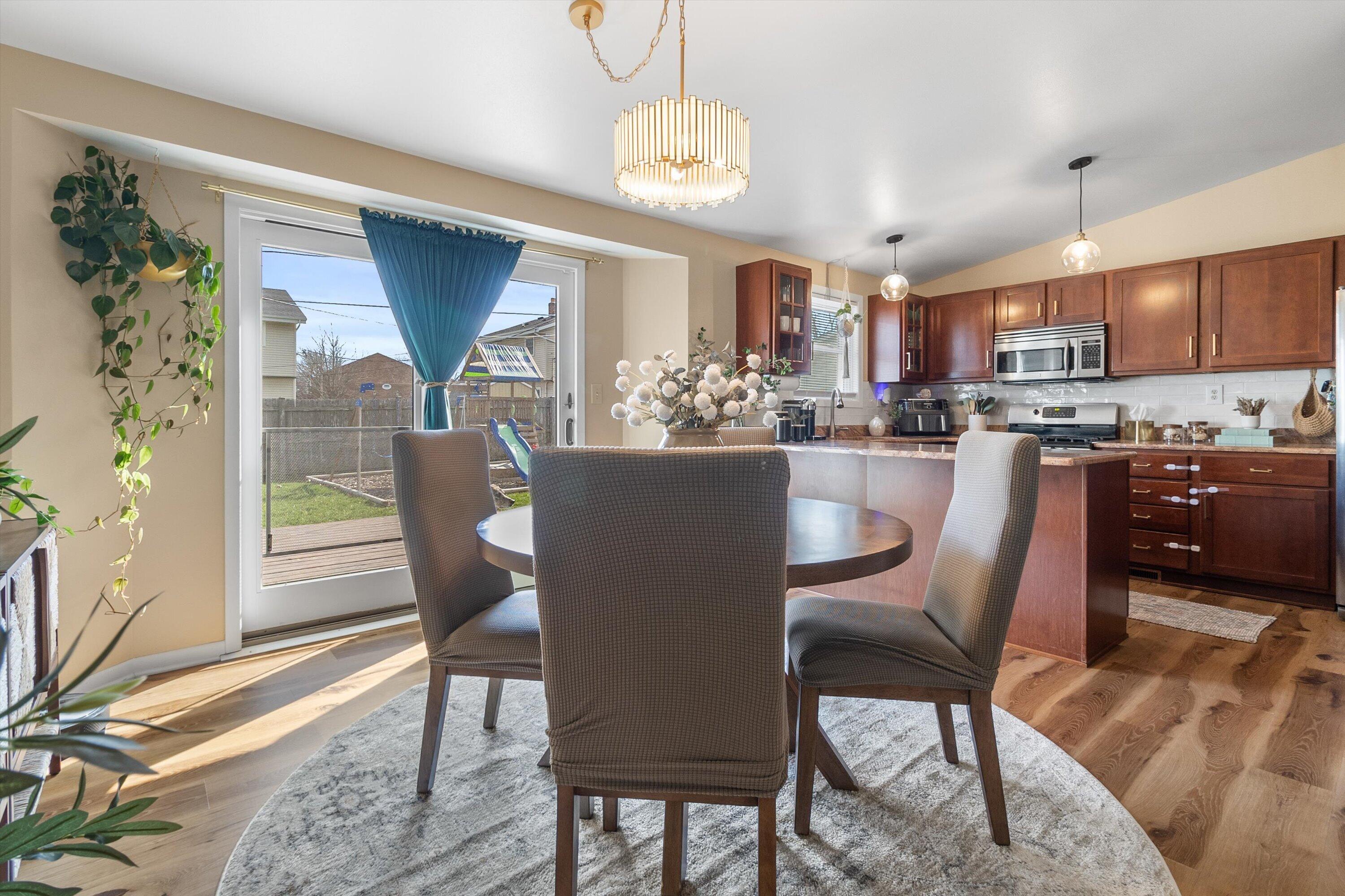 5315 66th Place Kenosha, WI 53142 - Photo 6 of 48 Dining Area to Kitchen