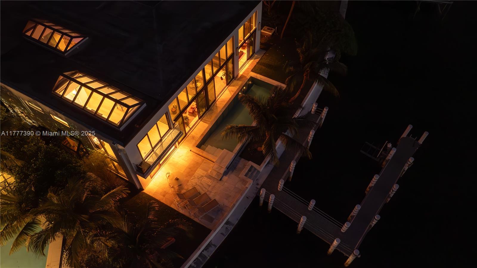 7960 Biscayne Point Circle Miami Beach, FL 33141 - Photo 15 of 72