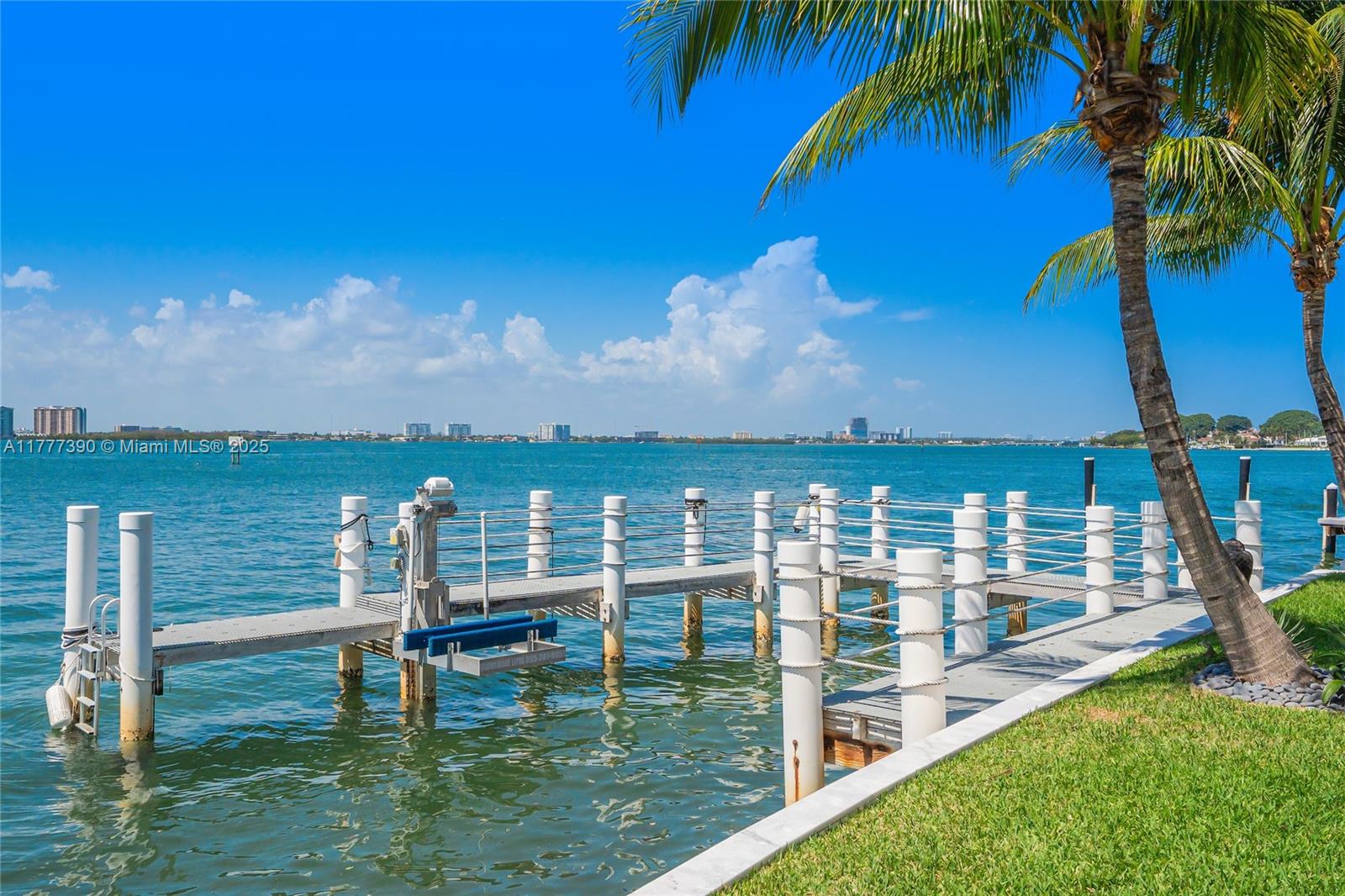 7960 Biscayne Point Circle Miami Beach, FL 33141 - Photo 64 of 72