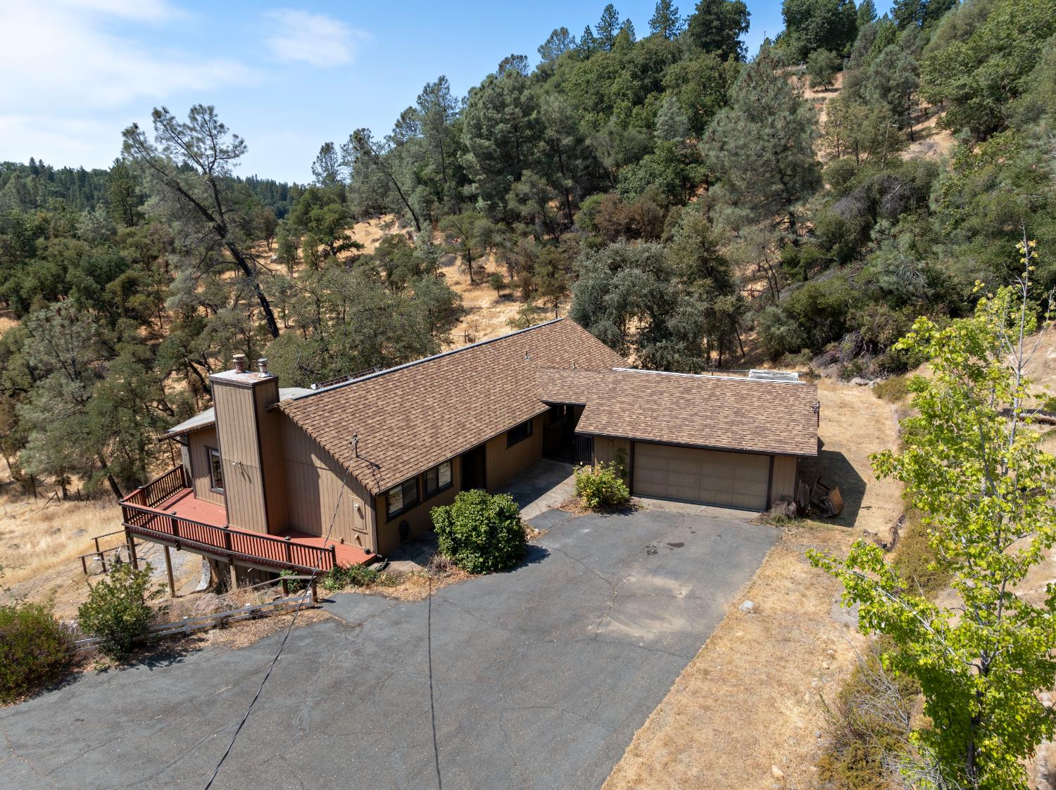 3830 Wilson Loop Placerville, CA 95667 - Photo 29 of 36 an aerial view of a house with a yard