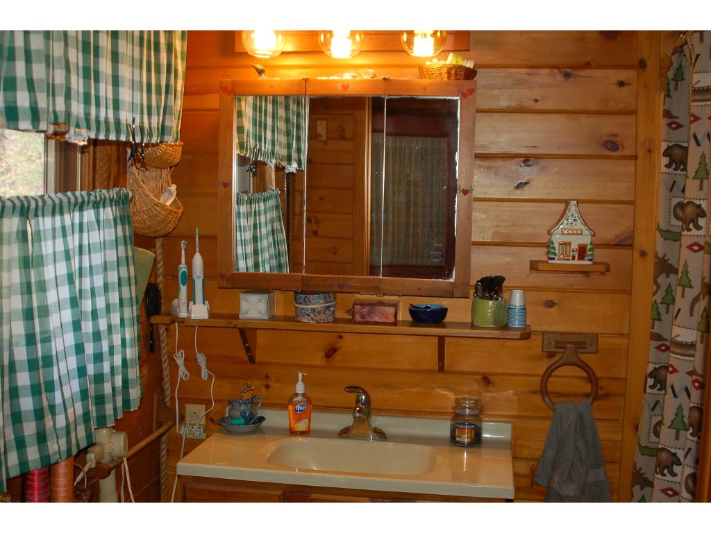 323 Cloutier Drive Stark, NH 03582 - Photo 21 of 34