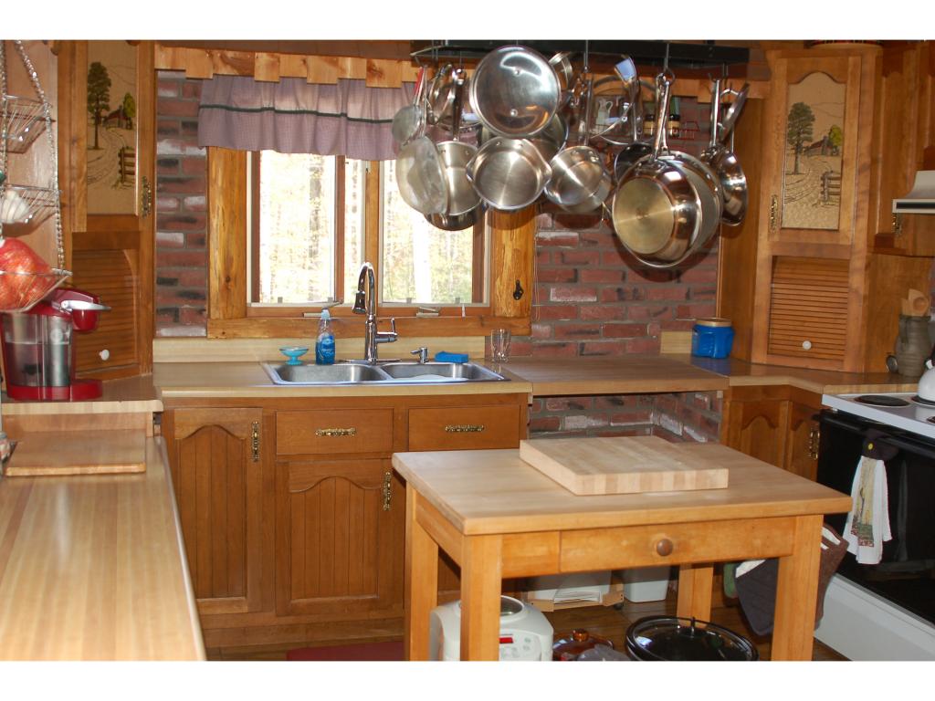 323 Cloutier Drive Stark, NH 03582 - Photo 24 of 34