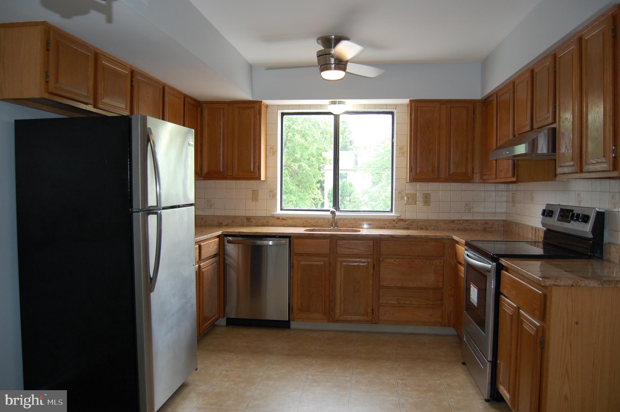 2816 Eagle Road West Chester, PA 19382 - Photo 6 of 36 New stainless steel dishwasher