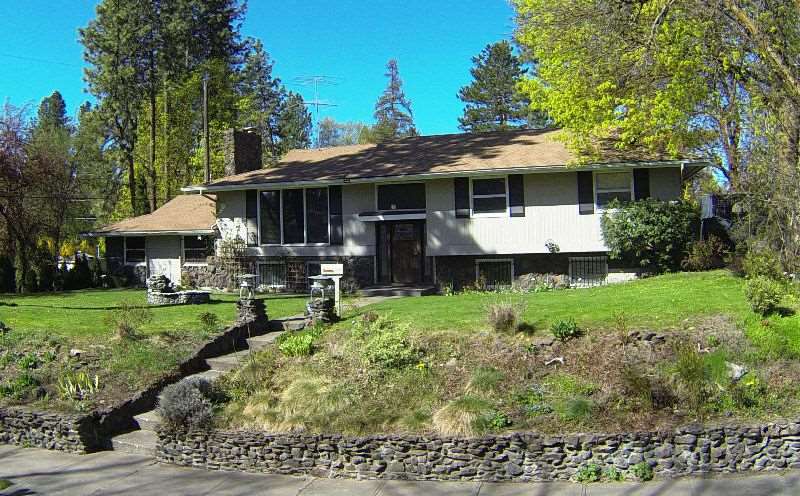 1814 South Upper Terrace Road Spokane, WA 99203 - Photo 1 of 20 Gallery Image 1