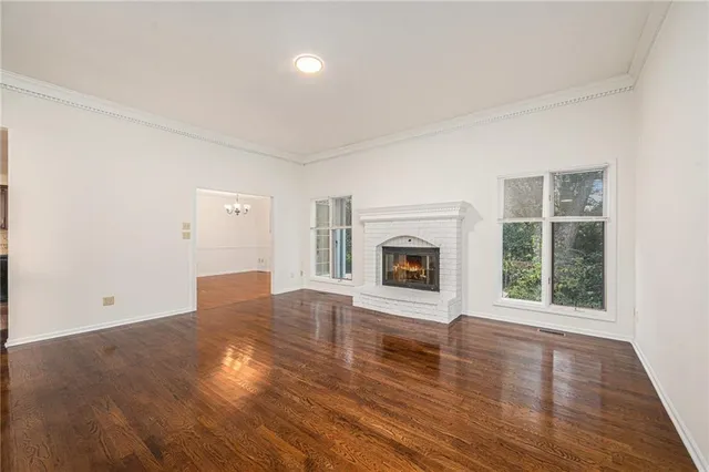 $429,000 | 130 Southeast Somerset Court, Lee's Summit, MO 64063