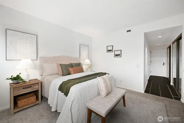 $678,000 | 1301 Spring Street, Unit 10F, Seattle, WA 98104