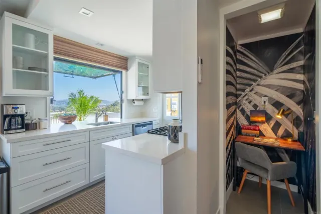 $998,000 | 3554 Sydney Place, San Diego, CA 92116