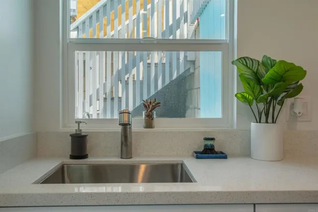 $998,000 | 3554 Sydney Place, San Diego, CA 92116