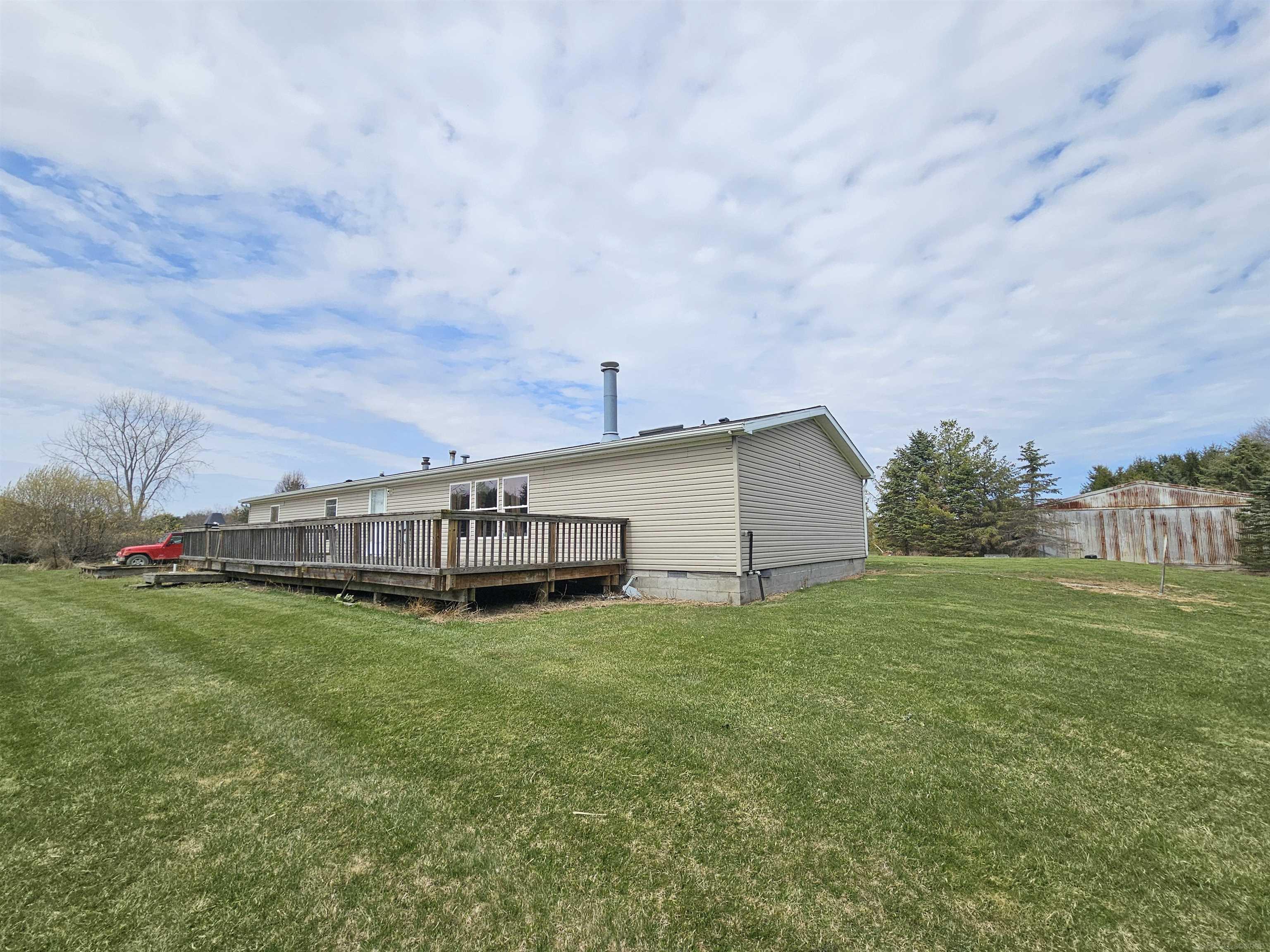 6544 East Washington Road Carsonville, MI 48419 - Photo 11 of 35 50171279-3ec99a30-59fc-4533-9263-34edc0086b44.JPG