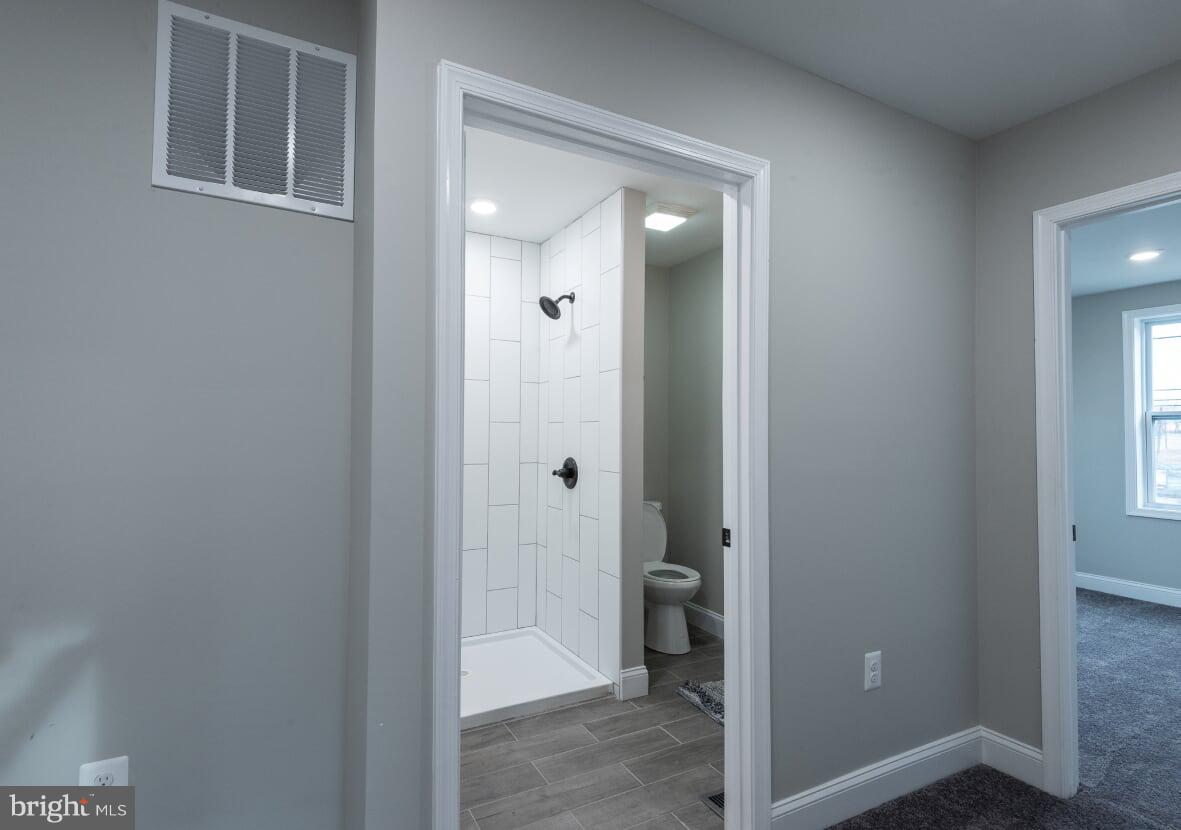 3619 Sollers Point Road Baltimore, MD 21222 - Photo 32 of 34