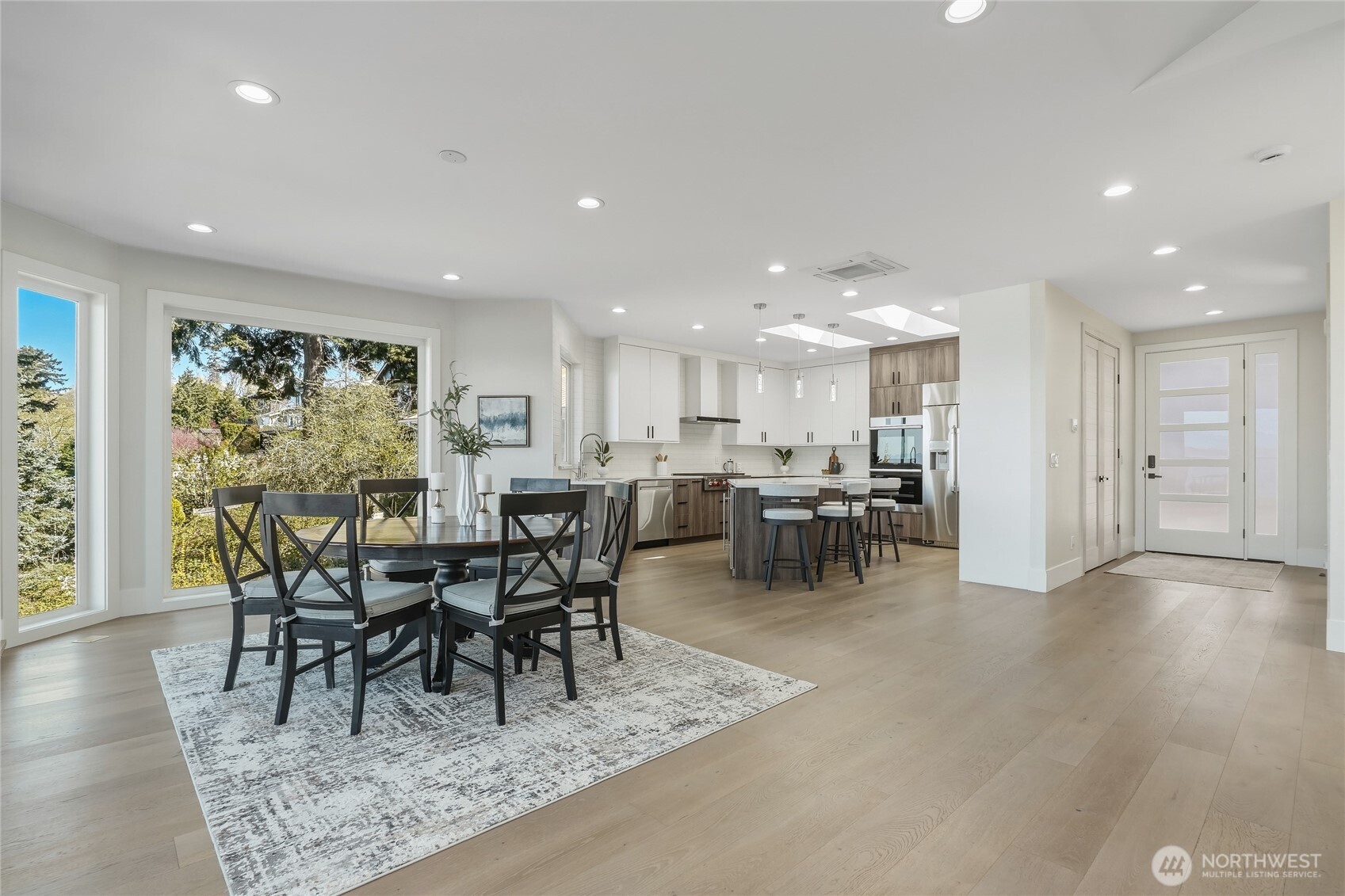 6029 Atlas Place Southwest Seattle, WA 98136 - Photo 12 of 35