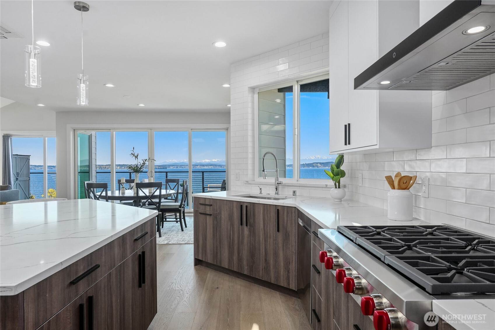 6029 Atlas Place Southwest Seattle, WA 98136 - Photo 14 of 35