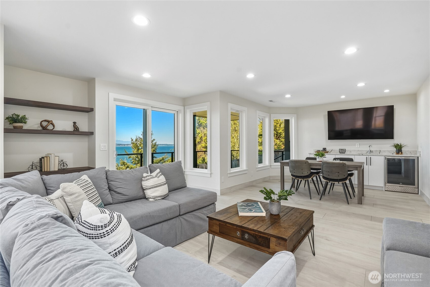 6029 Atlas Place Southwest Seattle, WA 98136 - Photo 27 of 35