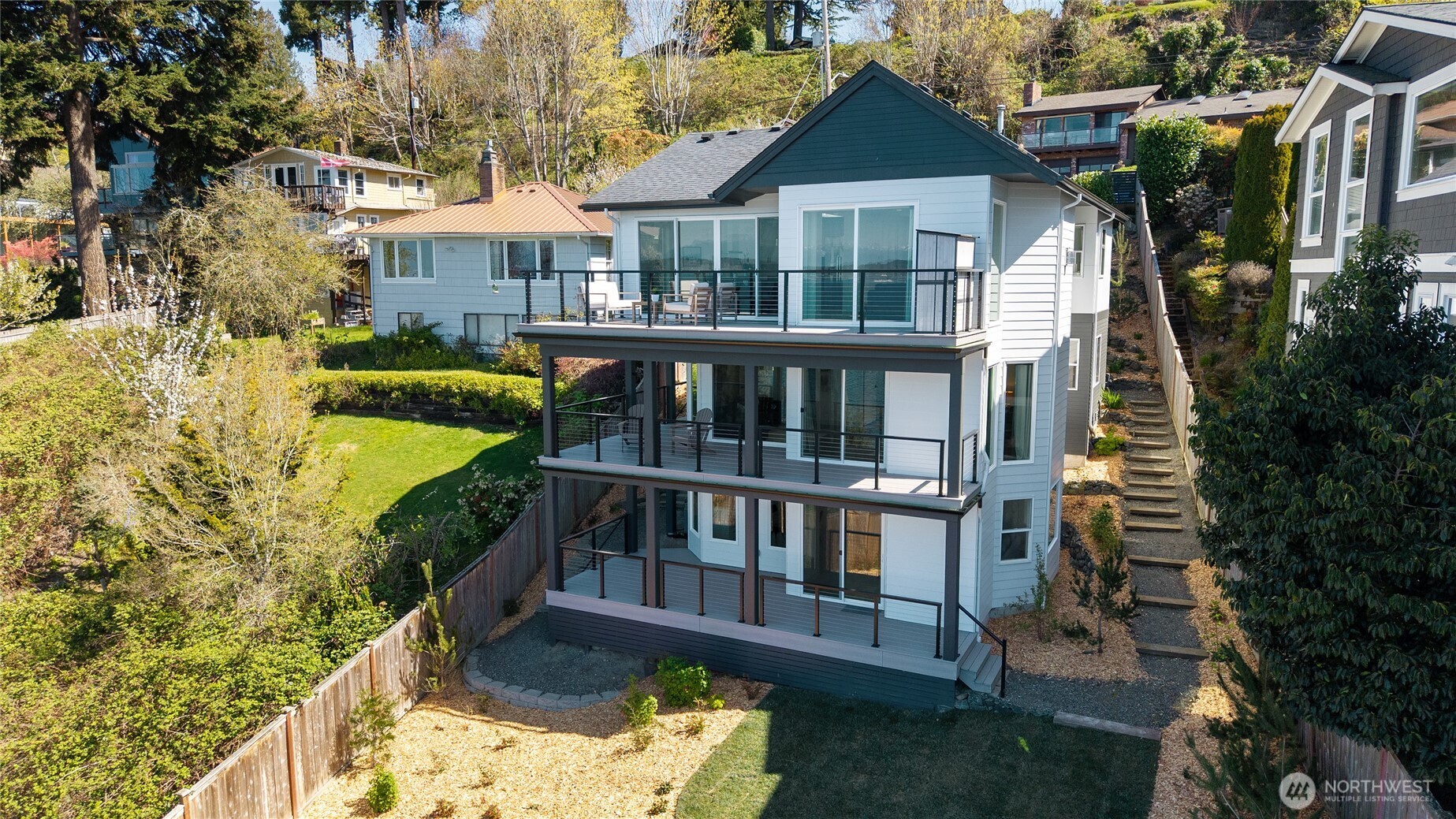 6029 Atlas Place Southwest Seattle, WA 98136 - Photo 4 of 35