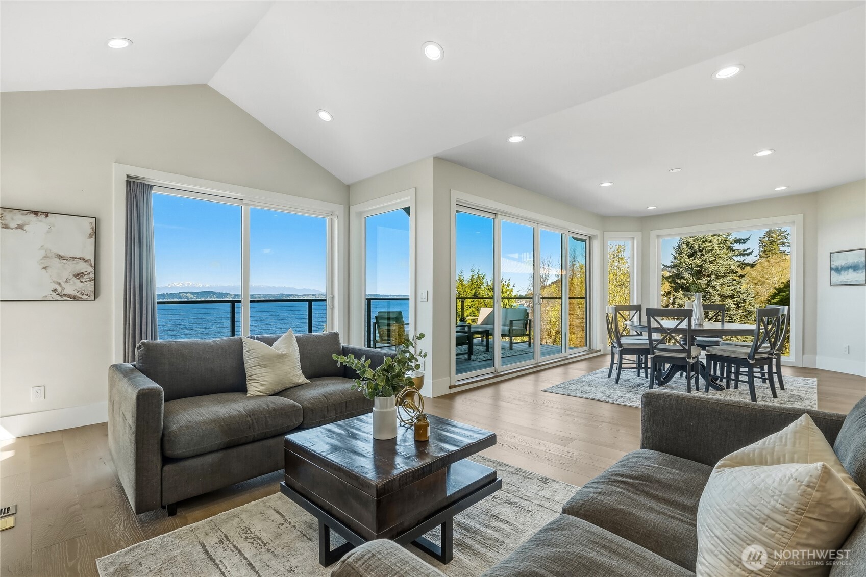 6029 Atlas Place Southwest Seattle, WA 98136 - Photo 10 of 35