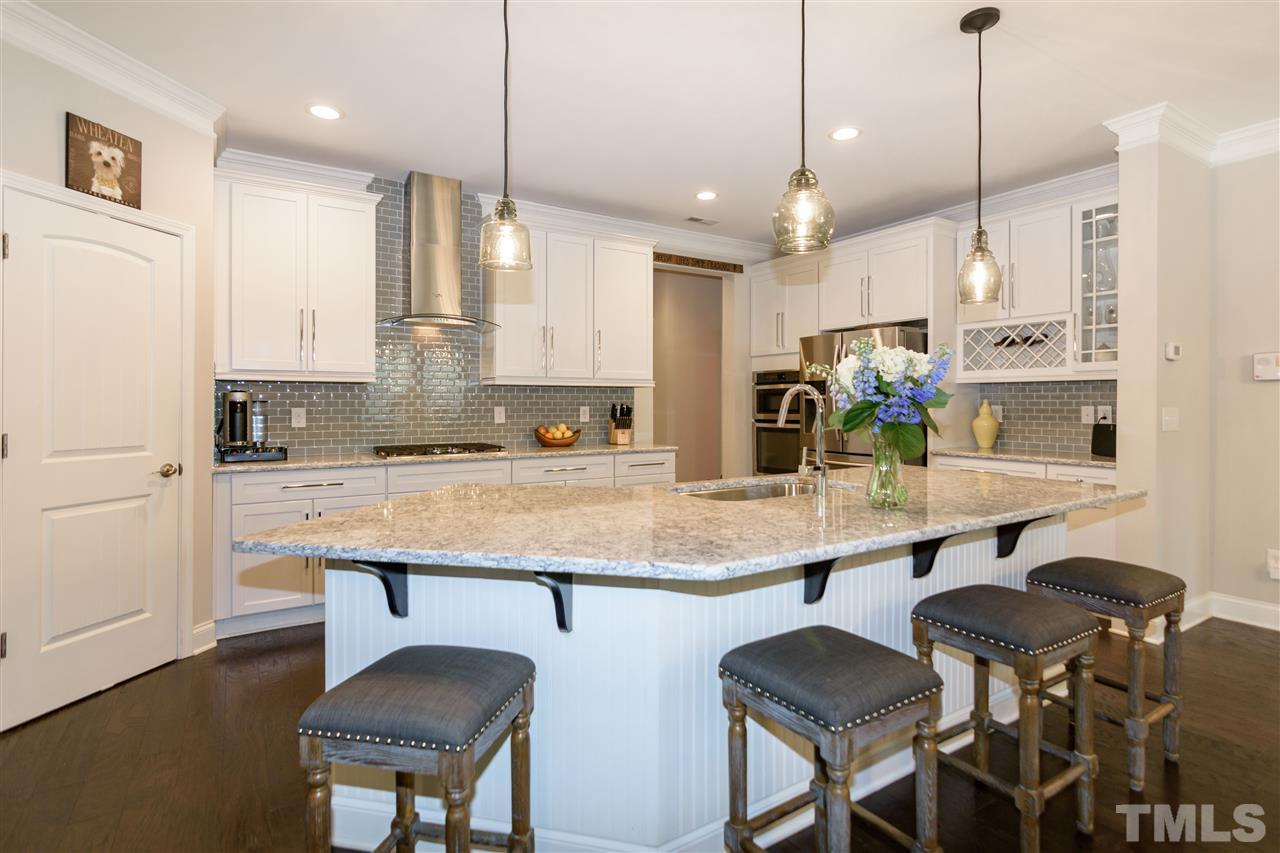 447 Plainview Avenue Raleigh, NC 27604 - Photo 9 of 25 Gallery Image 9