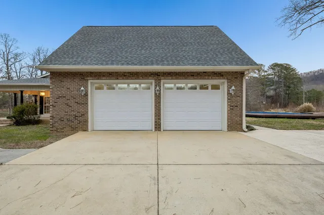 $750,000 | 12466 Alabama Highway, Ringgold, GA 30736