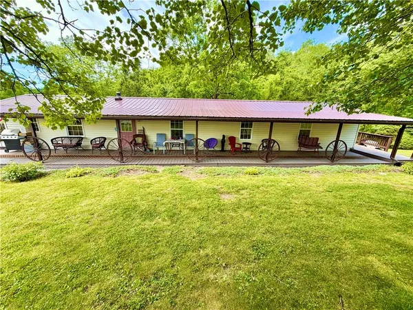 $129,000 | 286 Willow Grove Road, Masontown, PA 15461