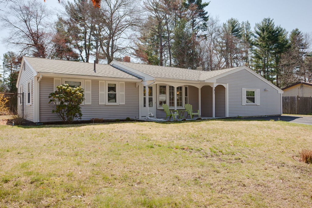 94 Sully Road Raynham, MA 02767 - Photo 1 of 20 Gallery Image 1