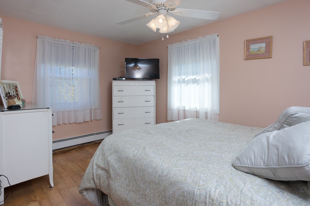 94 Sully Road Raynham, MA 02767 - Photo 12 of 20 Gallery Image 12