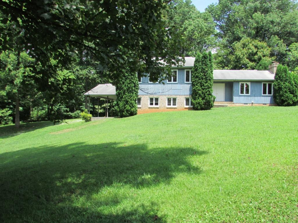 225 Short Coal Chute Road Elizabethton, TN 37643 - Photo 29 of 30 Photo 30