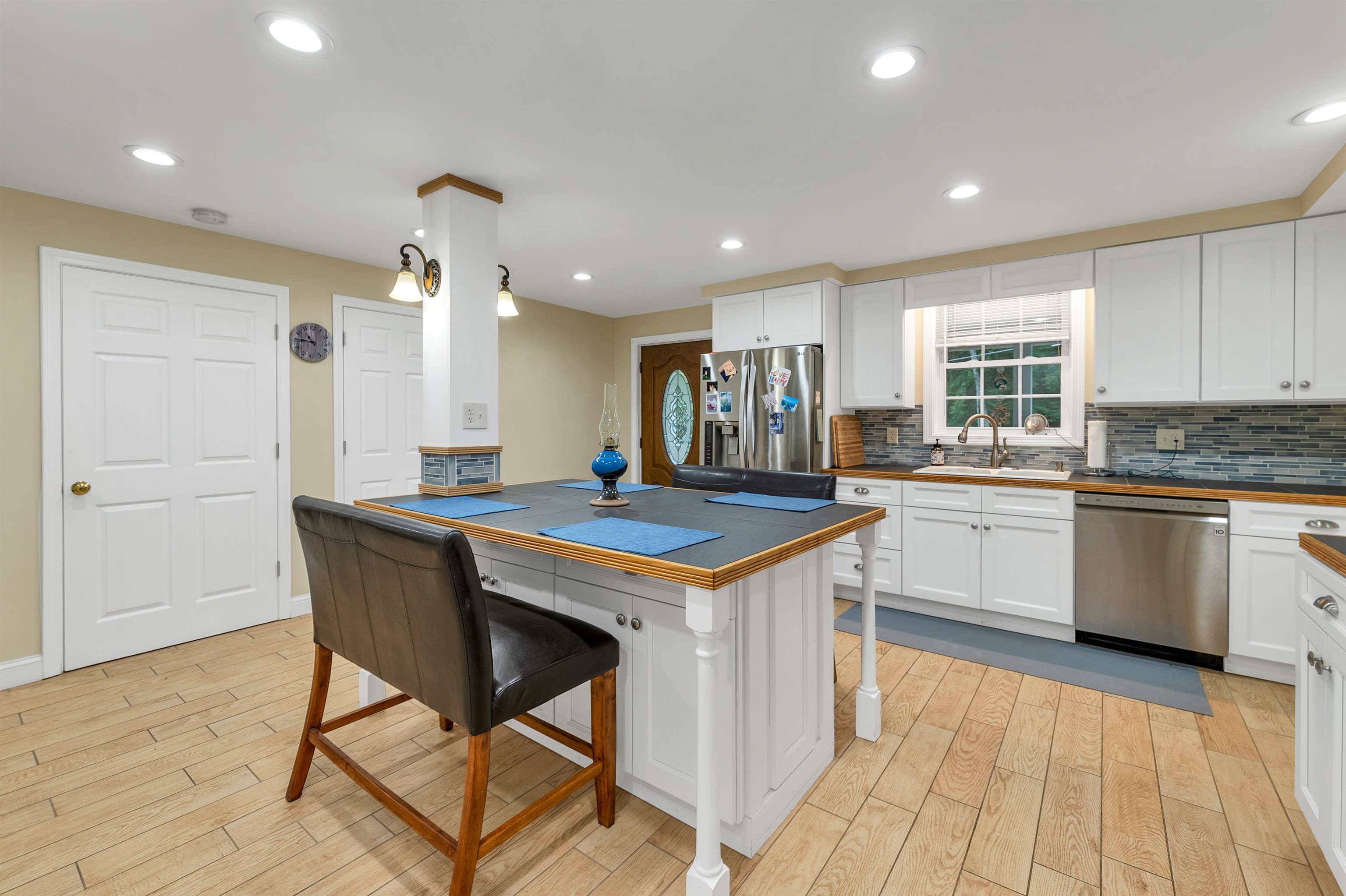 141 Northeast Pond Road Milton, NH 03851 - Photo 5 of 39