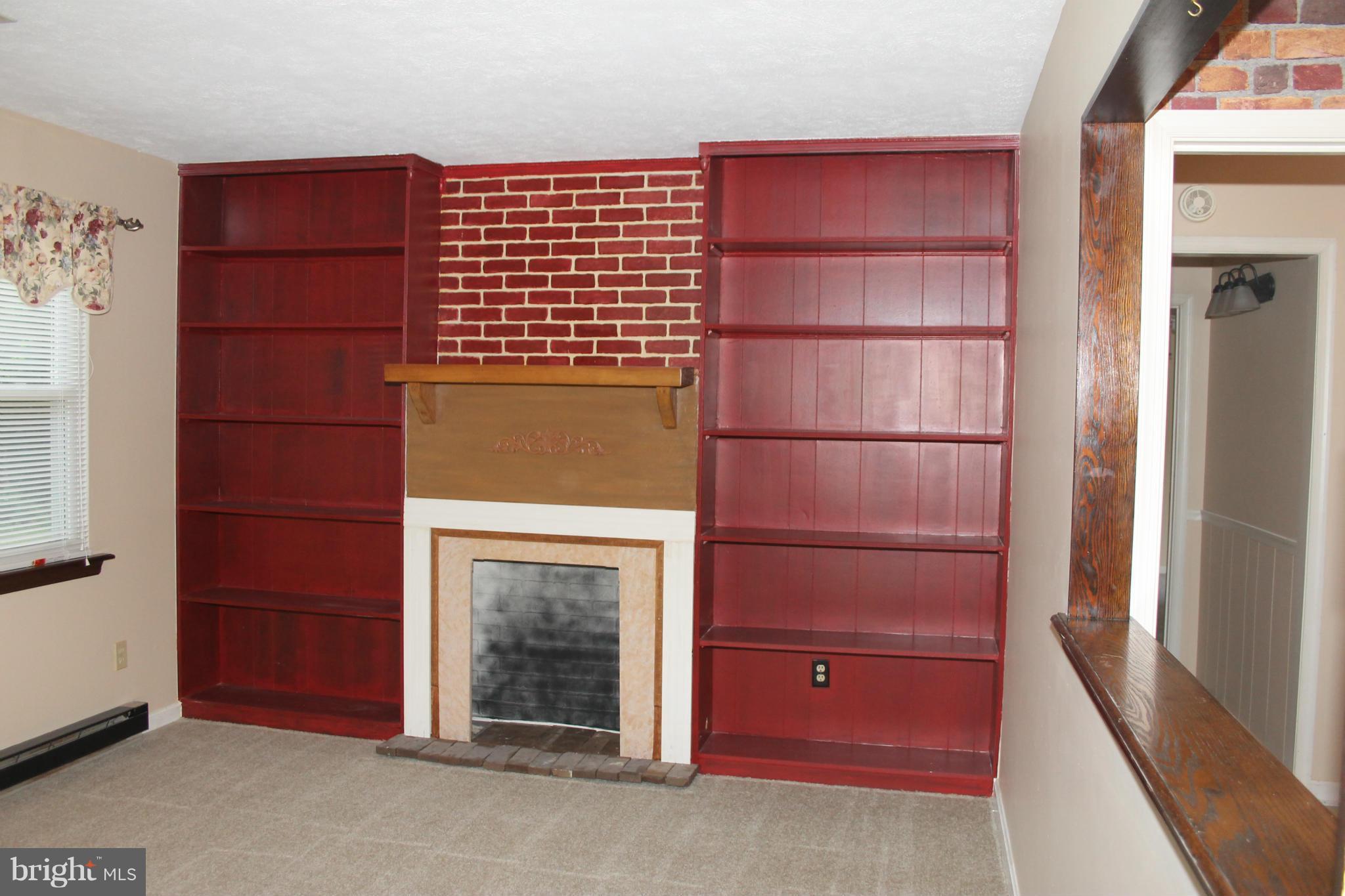 15138 Ryland Chapel Road Rixeyville, VA 22737 - Photo 5 of 22 Living Room