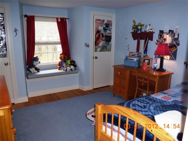 77 Paul Revere Road Needham, MA 02494 - Photo 14 of 21