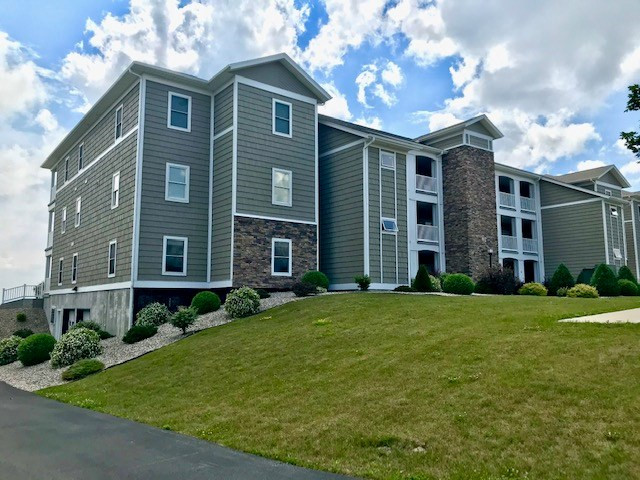 62 Club Road, Unit 205 Plattsburgh, NY 12903 - Photo 3 of 25 Gallery Image 3