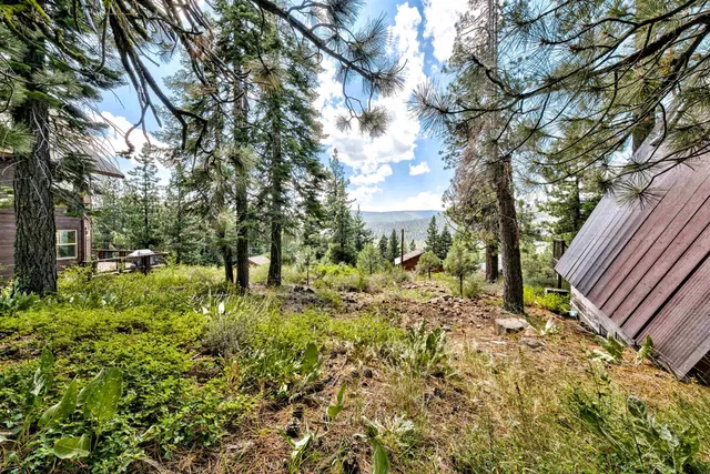 $310,000 | 12892 Palisade Street, Truckee, CA 96161