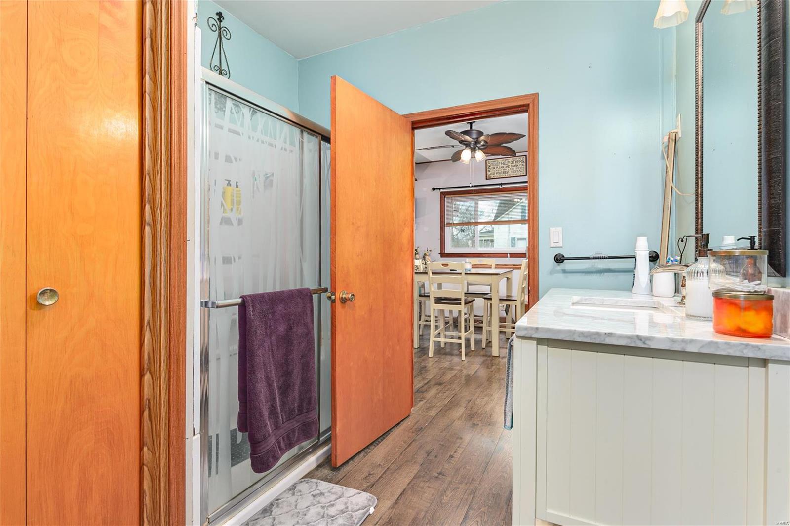 910 Madison Street Gillespie, IL 62033 - Photo 8 of 26 Gallery Image 8