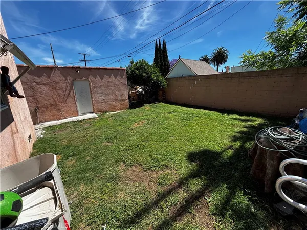 $724,999 | 2032 West 77th Street, Los Angeles, CA 90047