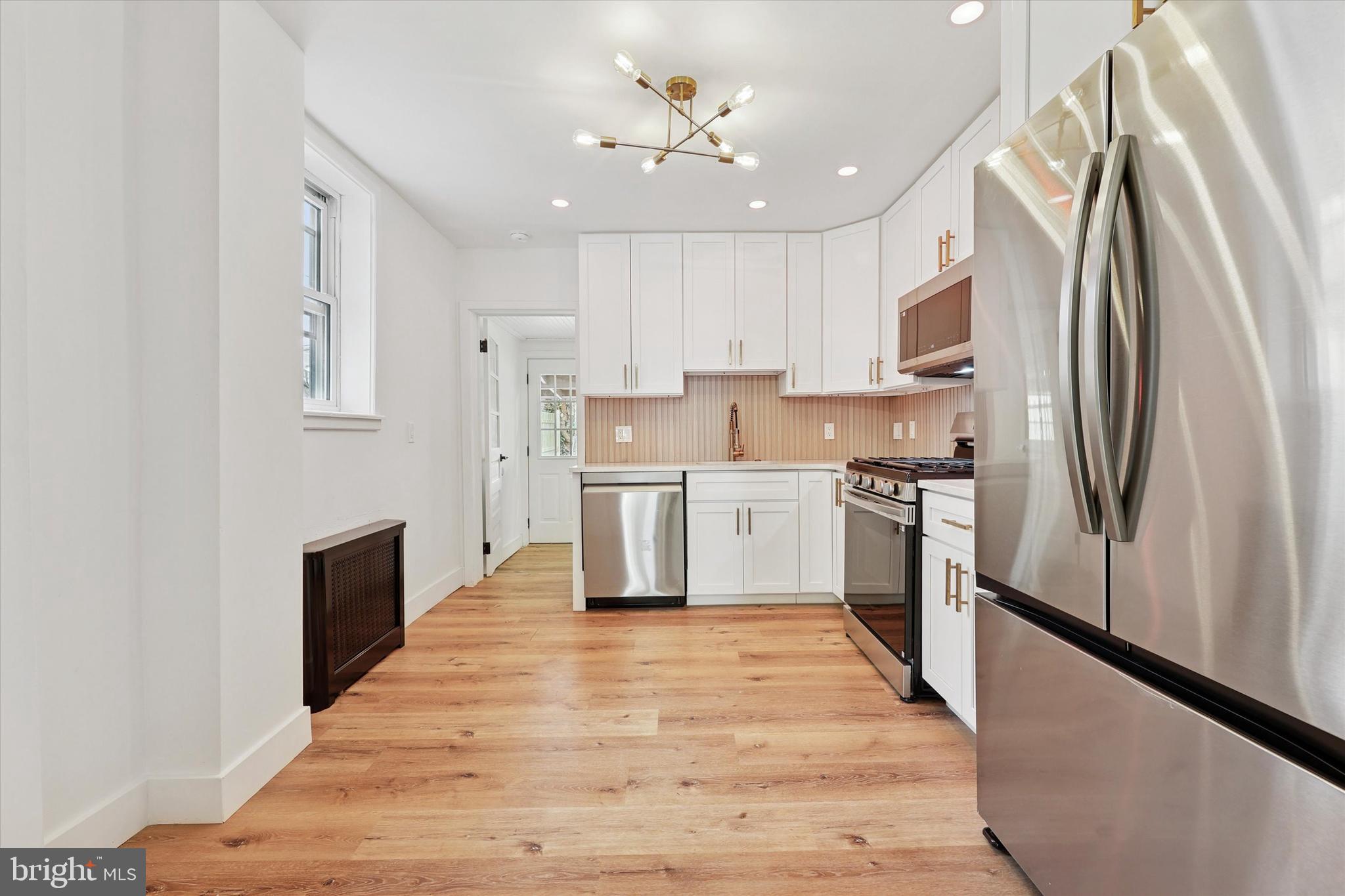 123 Ripka Street Philadelphia, PA 19127 - Photo 10 of 25