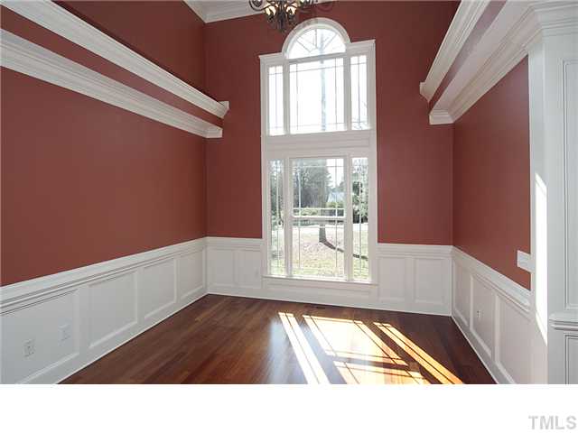3212 Signature Lane Raleigh, NC 27606 - Photo 5 of 12 Gallery Image 5