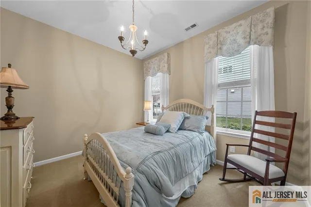 $875,000 | 6 Edgemere Drive, Kendall Park, NJ 08824