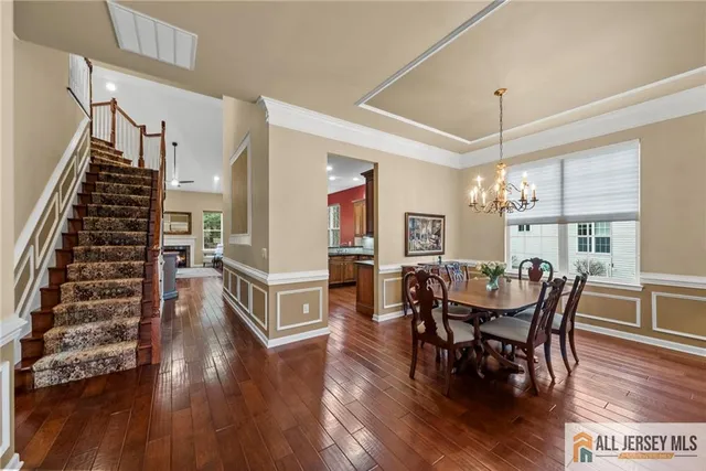 $875,000 | 6 Edgemere Drive, Kendall Park, NJ 08824