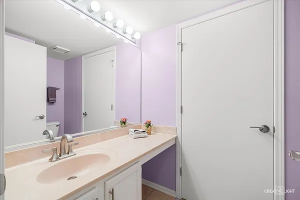 $450,000 | 36 Townsend Drive, Naperville, IL 60565