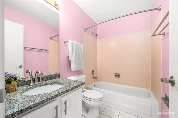 $450,000 | 36 Townsend Drive, Naperville, IL 60565