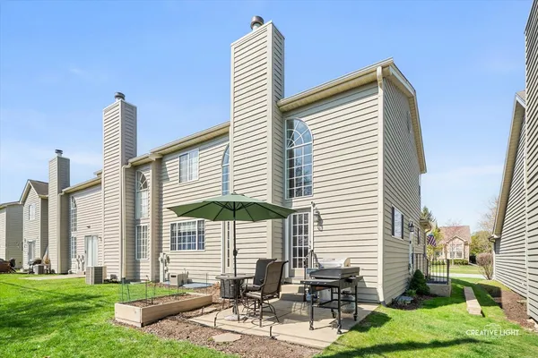 $450,000 | 36 Townsend Drive, Naperville, IL 60565